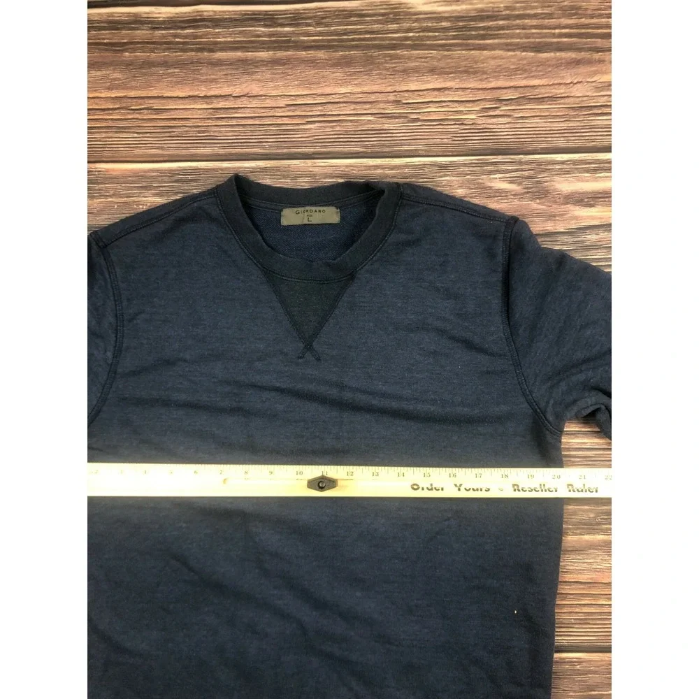 Giordano Mens Size Large Crewneck‎ Sweater Navy Blue